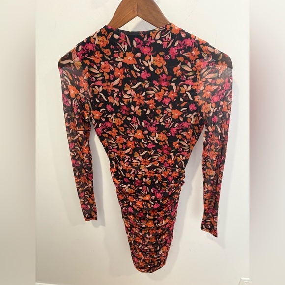 NWT- MINKPINK SORRENTO MESH MINI DRESS - Picture 10 of 13